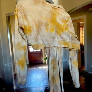 matching tie die set